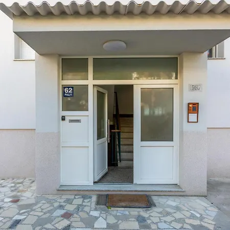 In With Kitchen Διαμέρισμα *